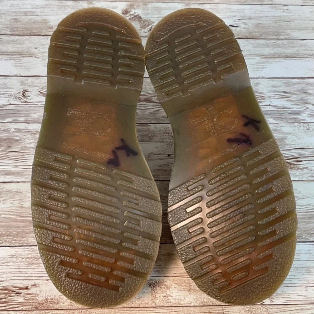 SALE‼️DR MARTENS KIDS COLLECTION OXFORDS CLASSIC MARY JANE 2 BUCKLE STRAP 13 EUC
